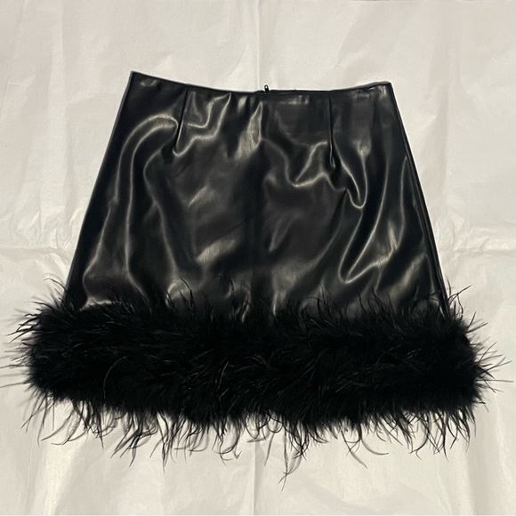 Black Leather Skirt - Picture 1 of 3